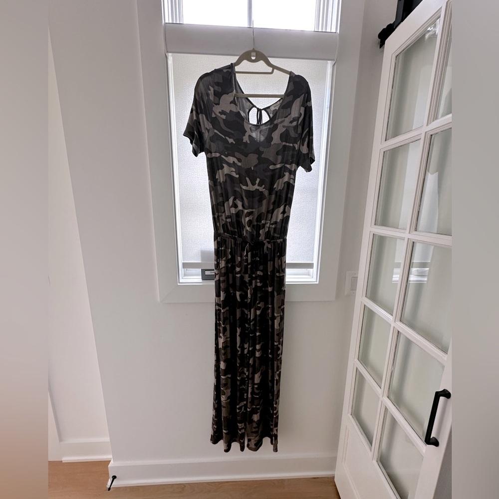 Camouflage jumpsuit super soft size L